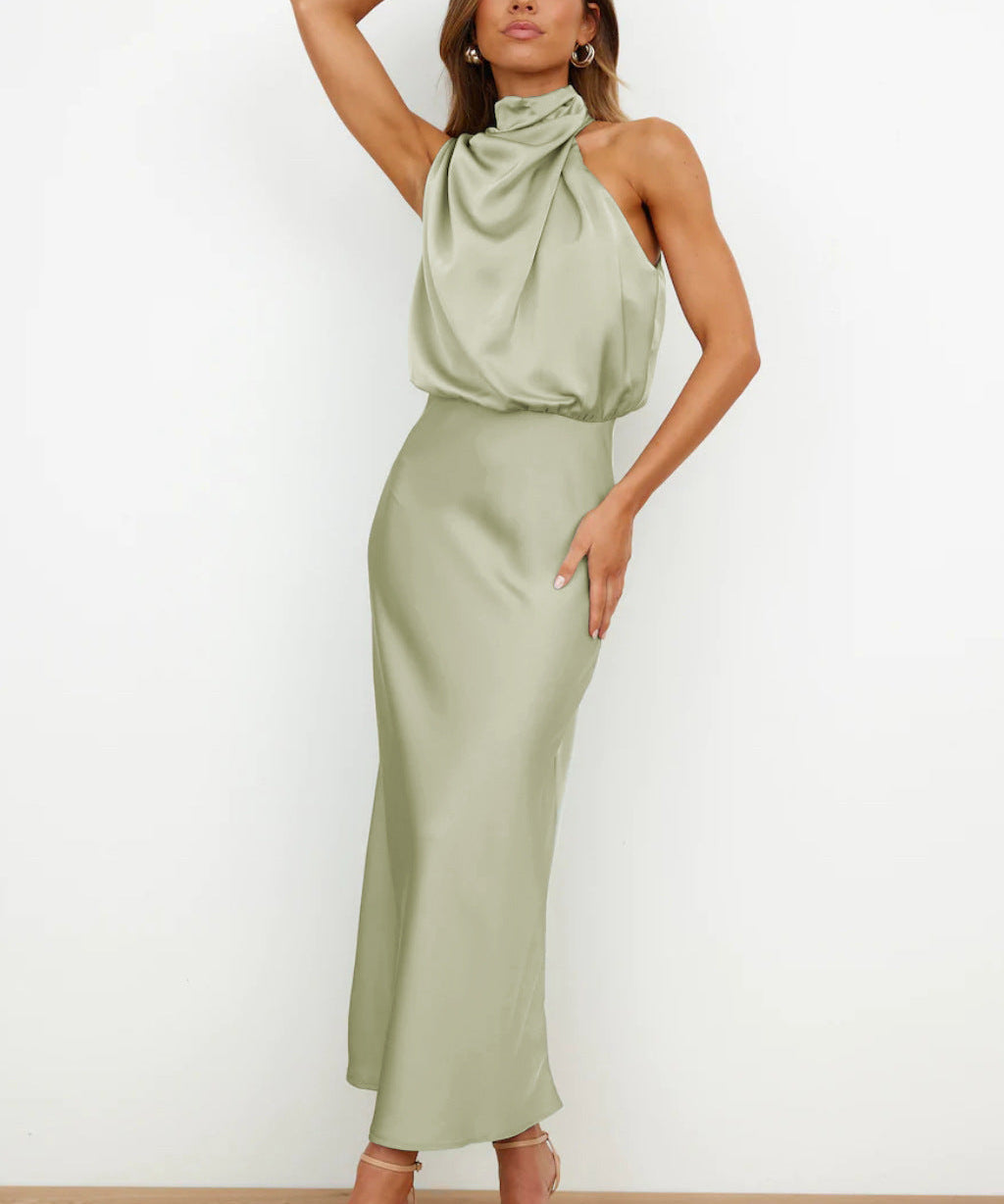 Victoria București | Rochie Elegantă de Seară cu Decolteu Halter