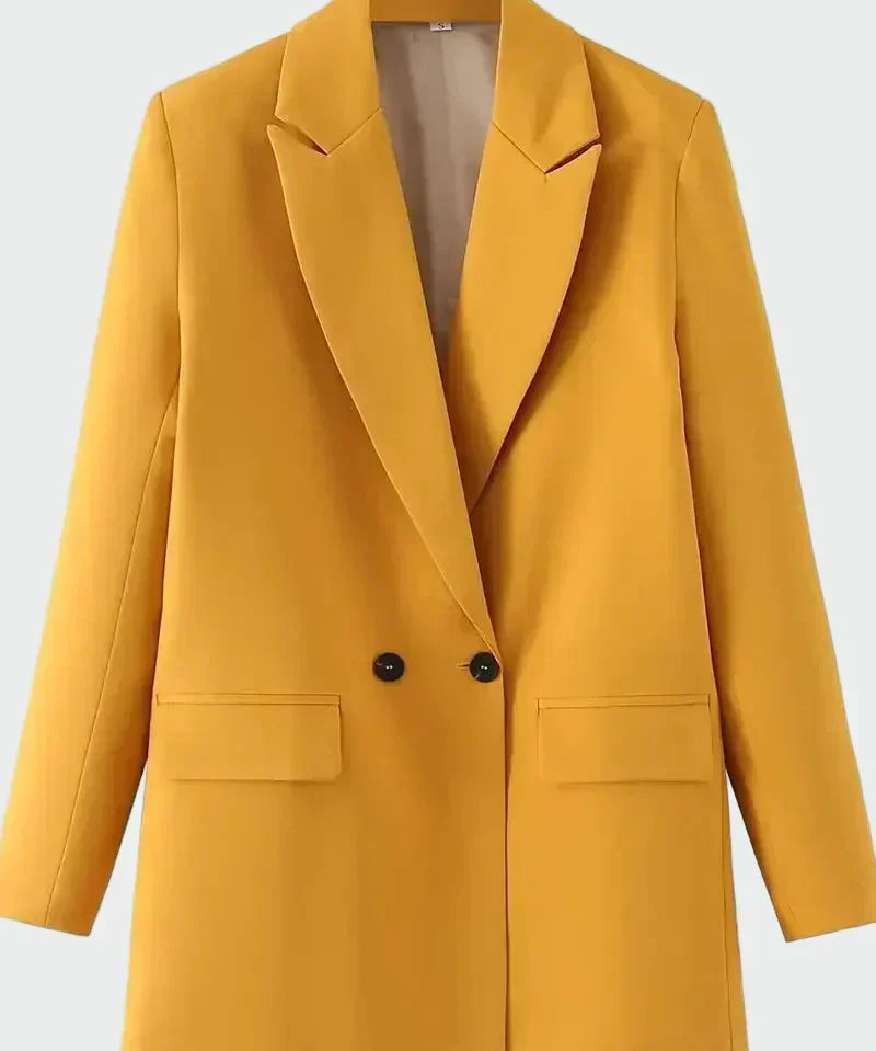 Sacou oversized cu croială modernă