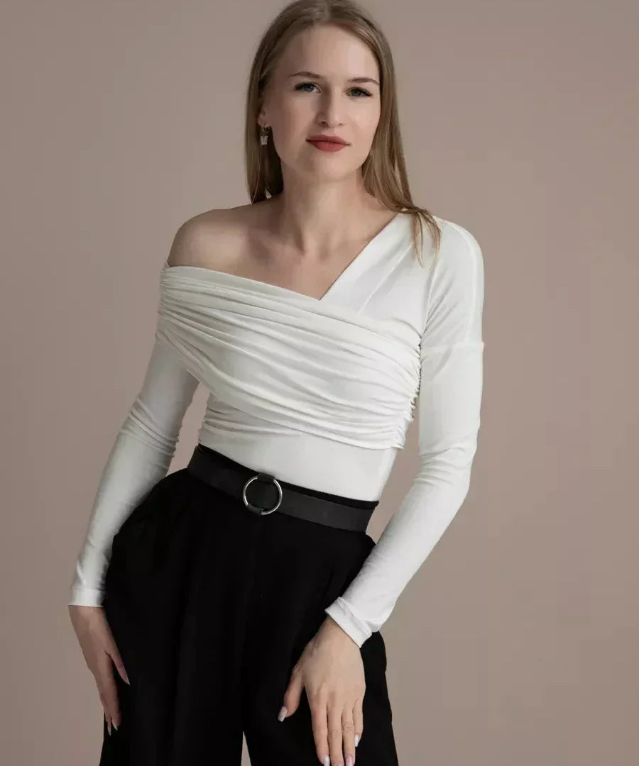 Clara | Top cu Detaliu pe Umăr