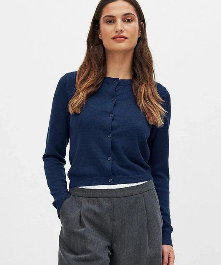Camille Cardigan cu Nasturi