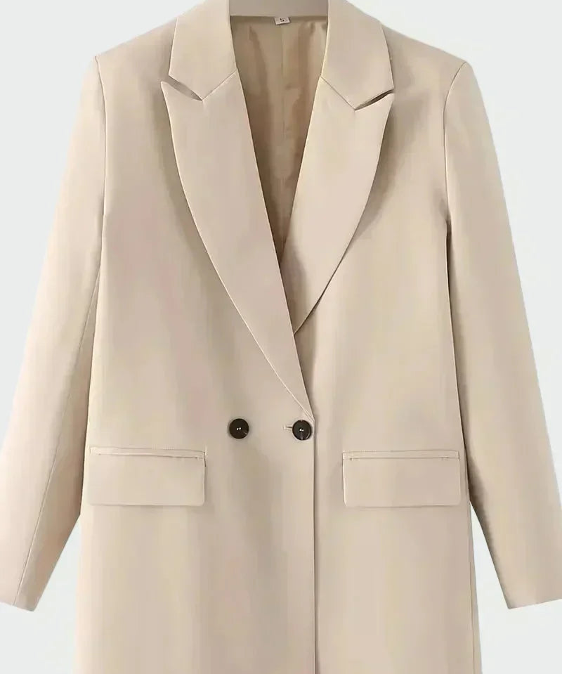 Sacou oversized cu croială modernă
