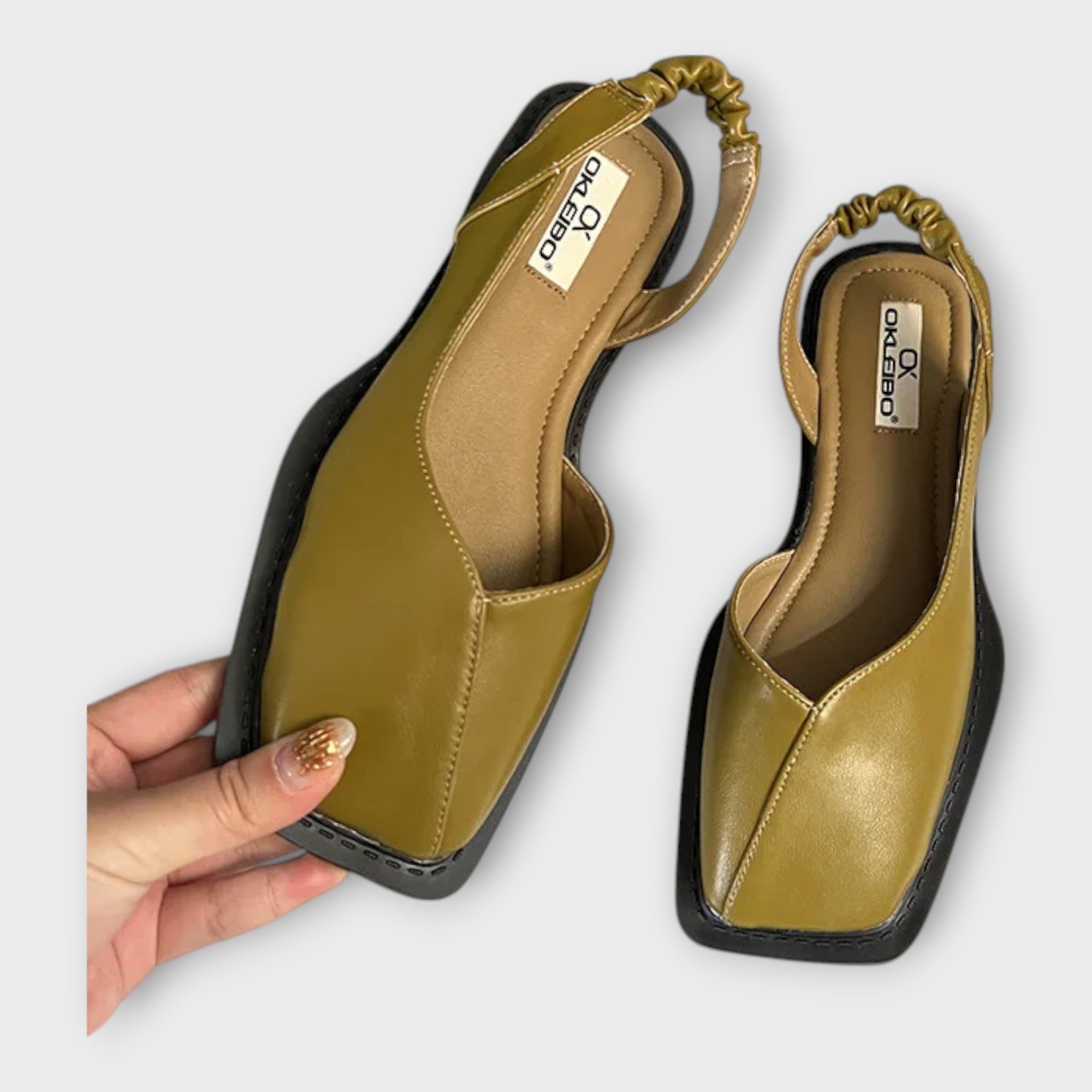 Mocasinini Eleganți Magdaléna din Piele întoarsă cu Curea Elastică